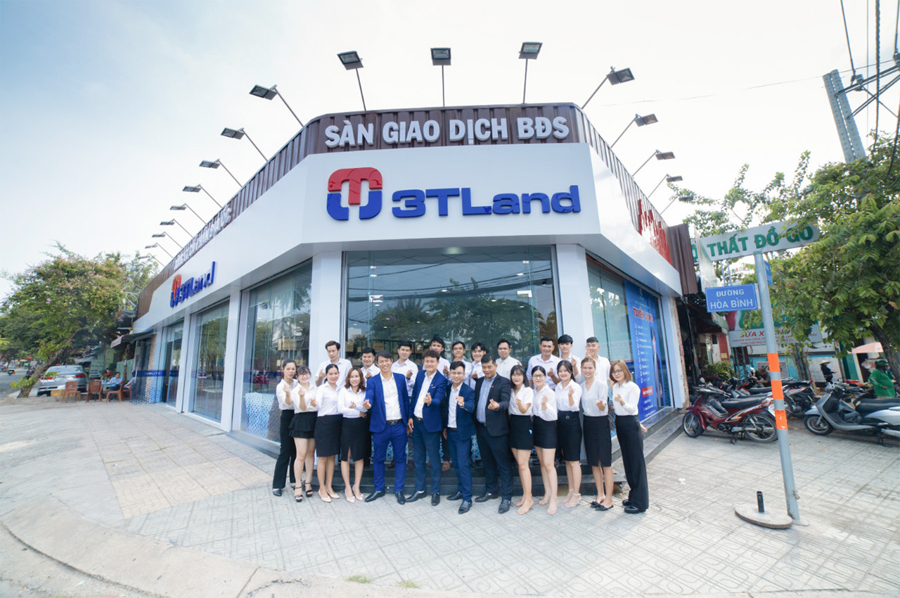 Tập thể Công Ty Địa Ốc 3T Land