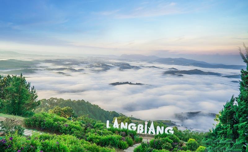 Đỉnh núi viết lên câu chuyện tình yêu của Lang và Biang